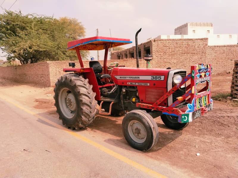 Massey Ferguson 385 Tractor Model 2020 // 03083979029 0