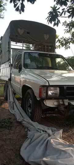 Toyota Hilux 73 madel 78 kota Lahore number rigster new lair engine ok