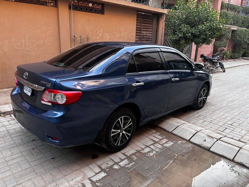 Toyota Corolla GLI 2012 5