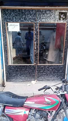 single close door 50000, dosra 3000