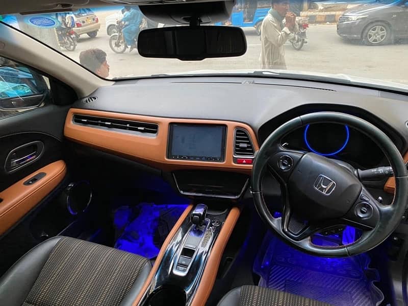 Honda Vezel Z Sensing 2015 Model 2020 Import 6