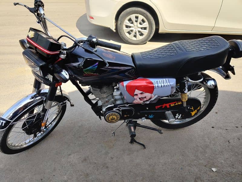 Honda 125.2019 model  . contact 03246373713 3