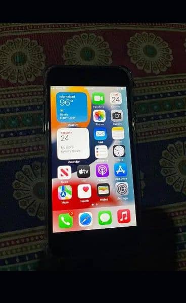 i phone 7 pta prove 32gb condition neat and clean 0