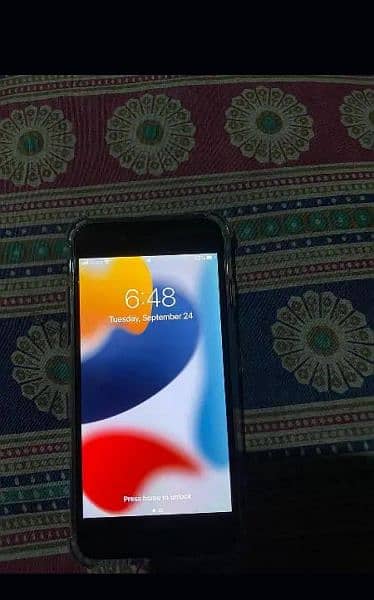 i phone 7 pta prove 32gb condition neat and clean 4