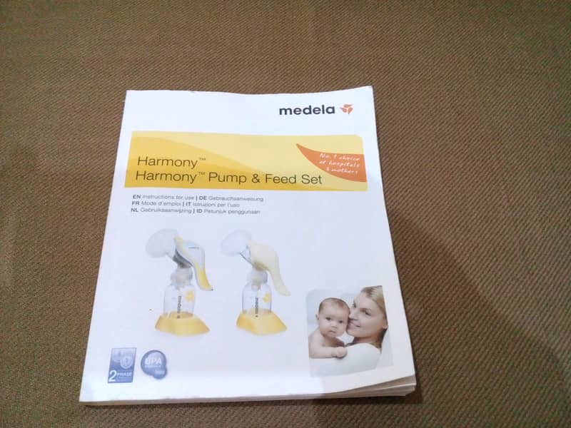 Medela Manual Breasts Pump 10