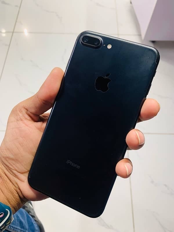 Iphone 7 Plus (32GB) PTA Approved 1