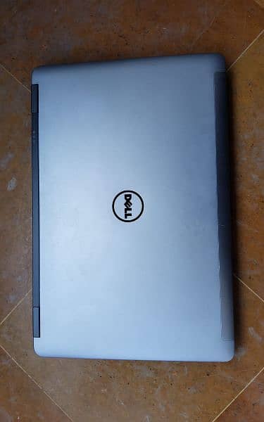 Dell Latitude E6540 Core i7 16GB + 128GB 0