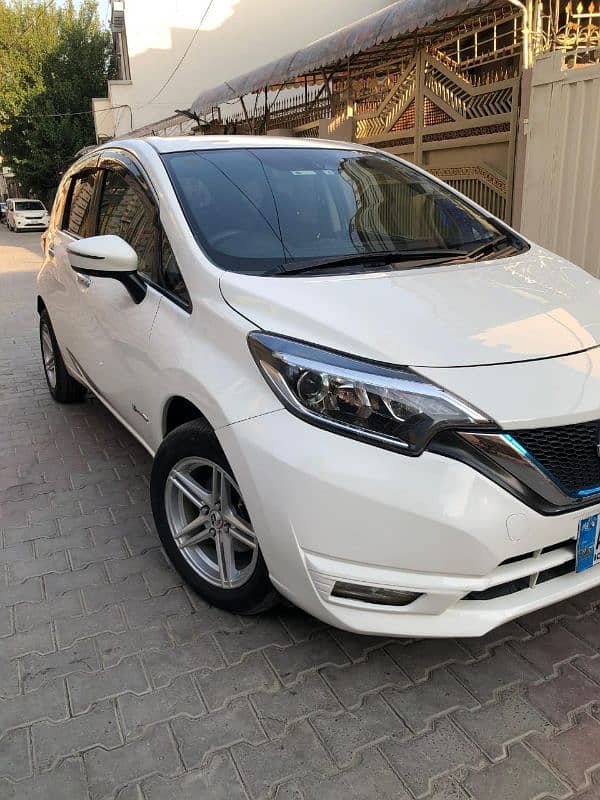 Nissan Note E Power 2018 0