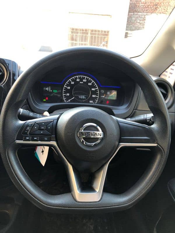 Nissan Note E Power 2018 8