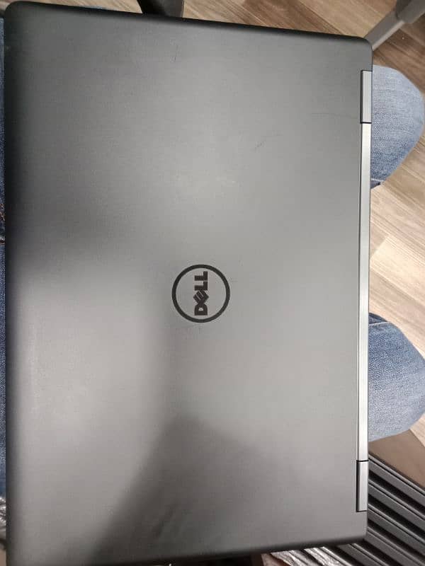 DELL LATITUDE E5550 5