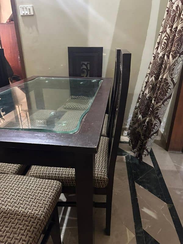 Dinning Table For Sale with 6 chairs in Good Condition 5