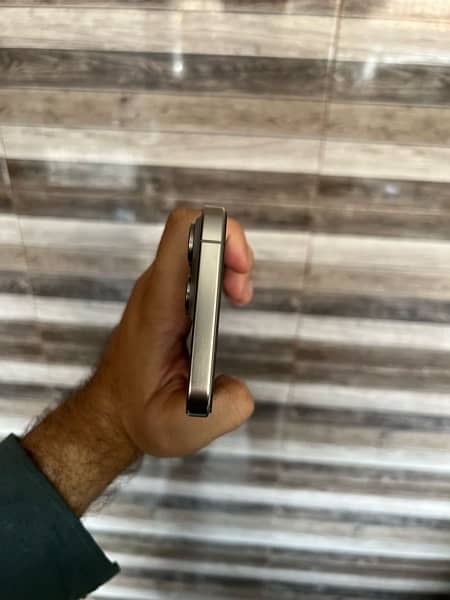 Iphone 15 pro max 256gb non pta HK variant 4