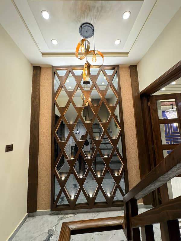 10 Marla Brand New Luxury Upper Portion For Rent In Gulmohar Block Bahria Town Lahore 6