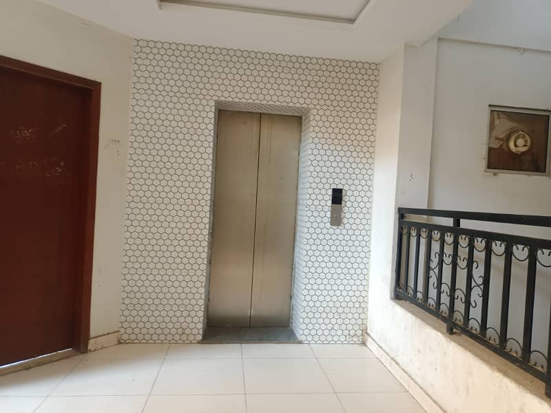 Executive Arcade Corner Brand New 1 Bedroom Apartment Available For Sale 14