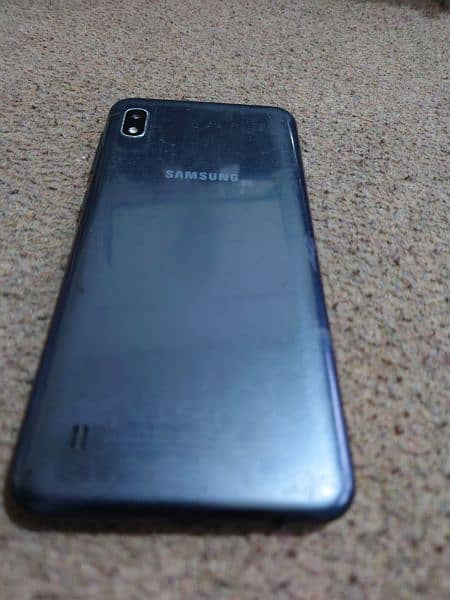 Samsung A10 2 32 1