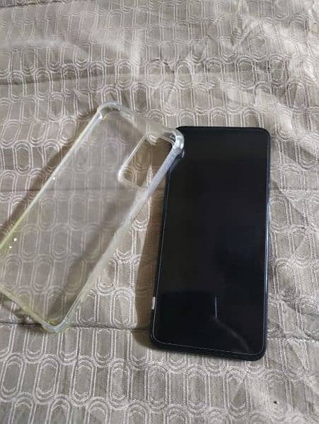 One plus n 200 5g 4/64 gb, PTA approved,5000 mAh battery 11