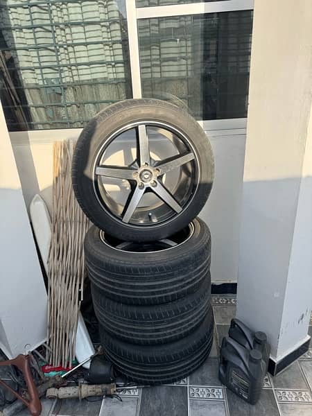 17 inch vossen cv3 Rim and tyres 100 pcd 3