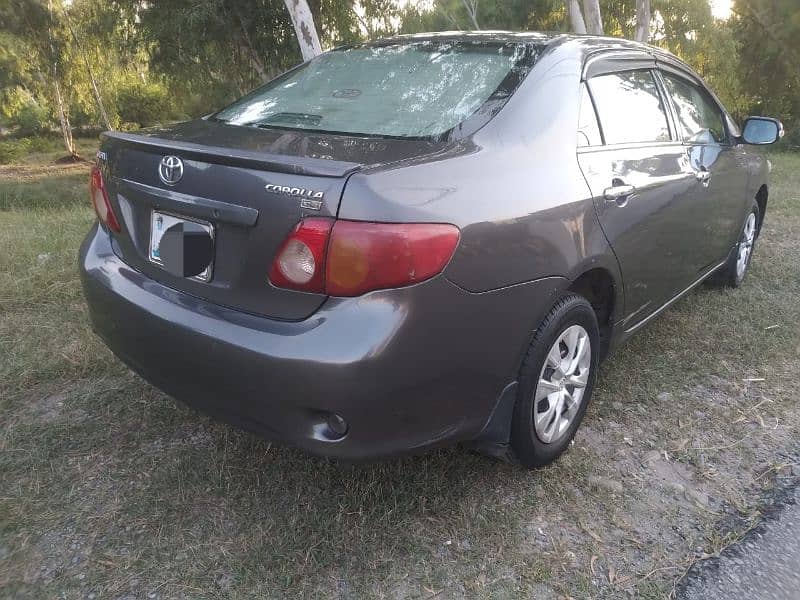 Toyota Corolla GLI 2010 4