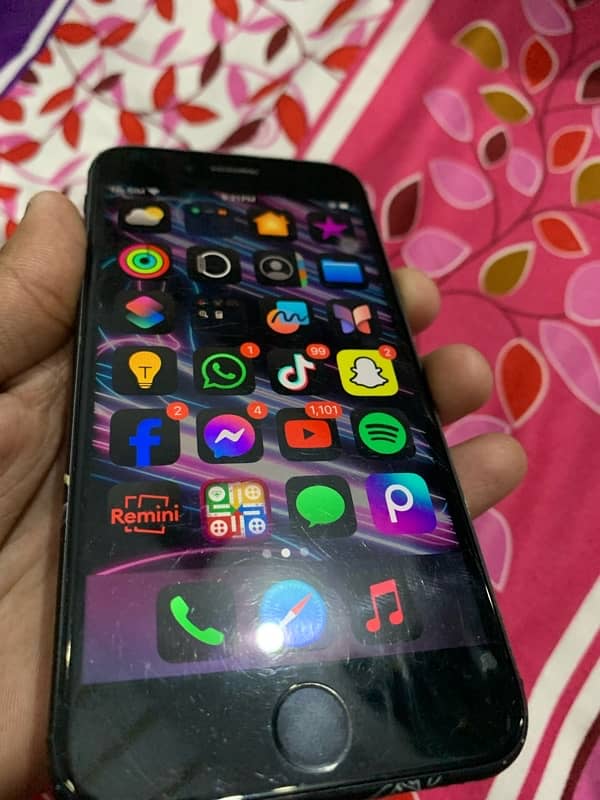 iphone se 2020 Sound speaker phata hua hai Or back break ha non pta 1