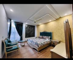 LUXURY APARTMENTS AVAILABLE FOR RENT AT MAIN UNIVERSITY ROAD