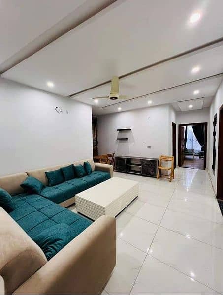 LUXURY APARTMENTS AVAILABLE FOR RENT AT MAIN UNIVERSITY ROAD 7