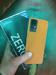 INFINIX ZERO X PRO 8/128 WITH BOX