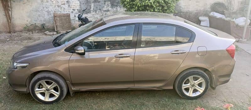 Honda City Aspire 2016 4