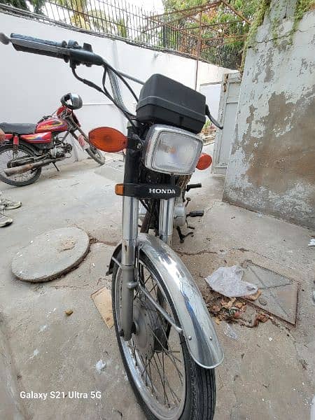 First Owner Honda 125 2018 Karachi Registered 3