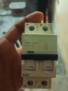 2 Months Used New Condition 63 Ampare Working DC breaker