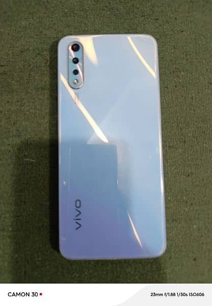 vivo s1 4 /128 4