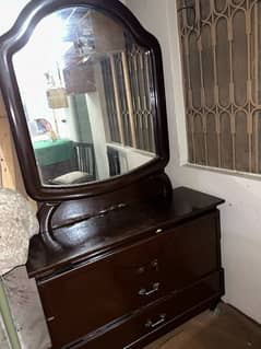 dressing table