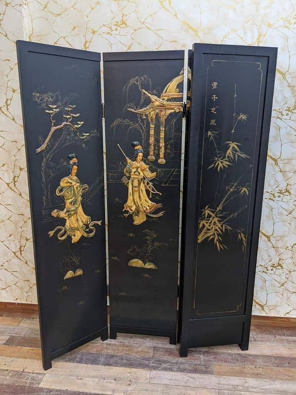 Antique Chinese Partition screen with Mother of pearl Inlay work 12