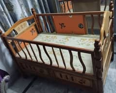 baby cot for sale