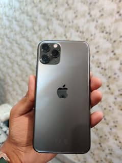 I phone 11 pro 4 month sim time available 0