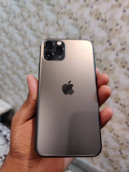 I phone 11 pro 4 month sim time available 1