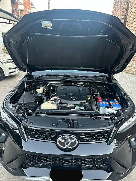 Toyota Fortuner Legender 2022 7