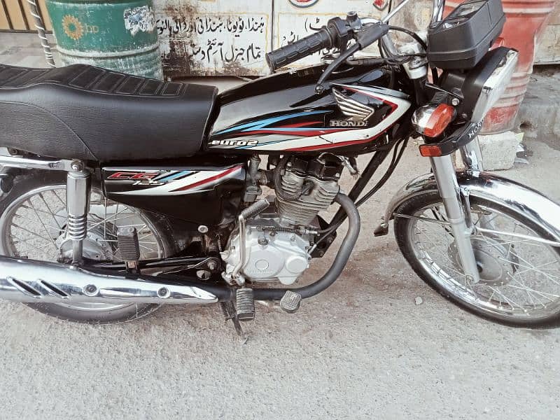 Honda cg125 2015 karachi number 1