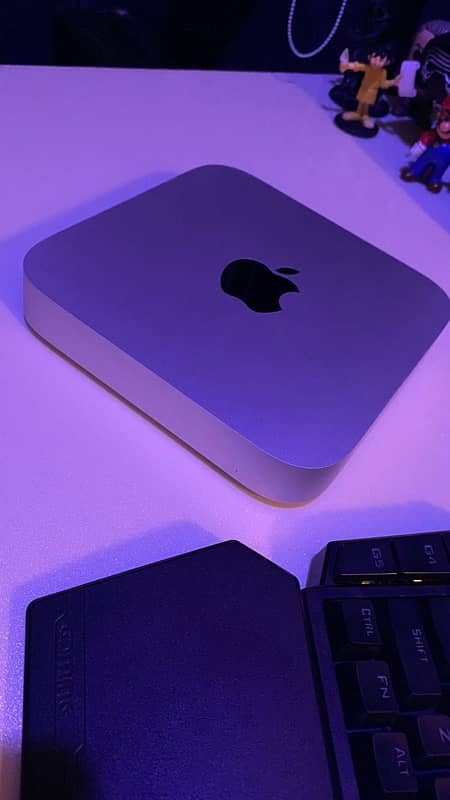 Mac Mini M1 maxed 16gb 2tb storage. 5