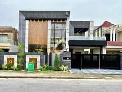 10 Marla House for Sale in AIT, Lahore