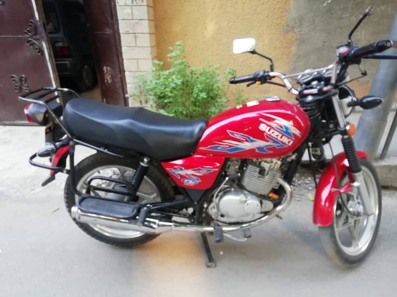 Suzuki GS 150 SE 2021 1