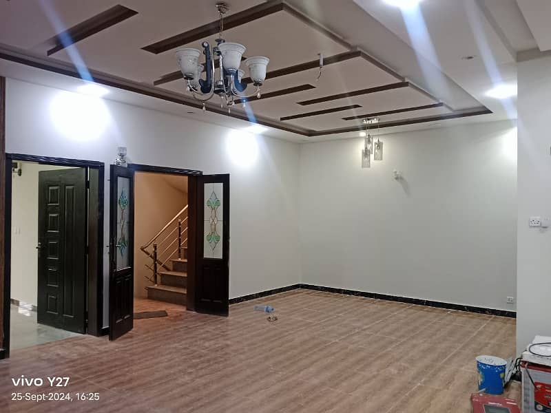 800 sq ft Ground Floor on main Khyaban e Firdousi Shadewal chowk 4