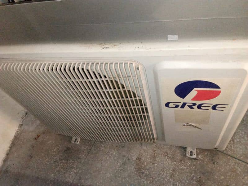 Gree 1.5 ton DC INVERTER 1