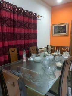 8 seater dining table for sell