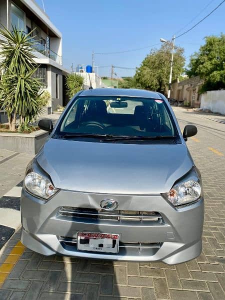 Daihatsu Mira 2018 3