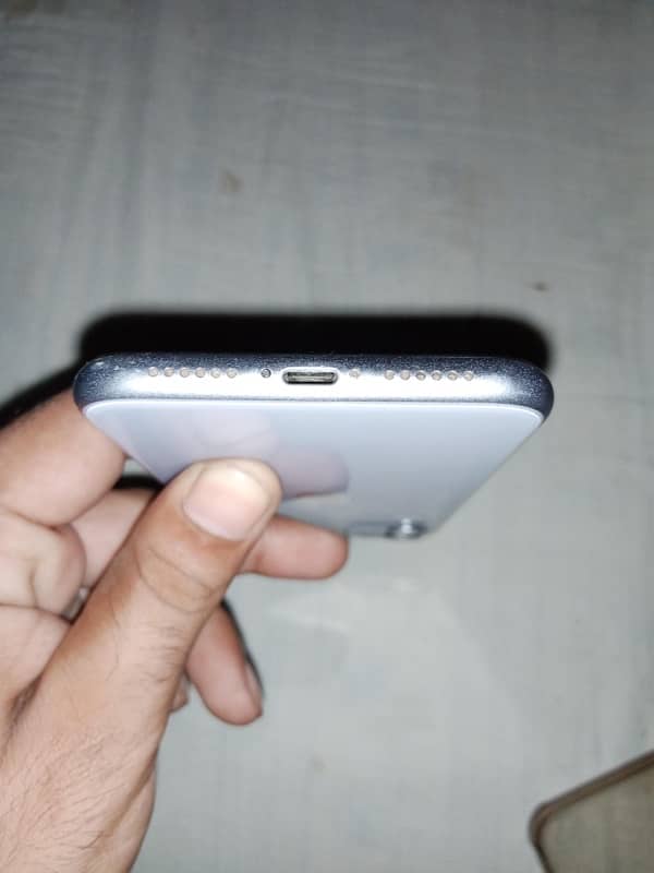 iphone 11 64gb non pta 5