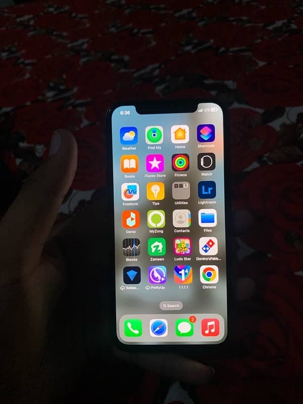 iphone xs 64GB pta approved 5