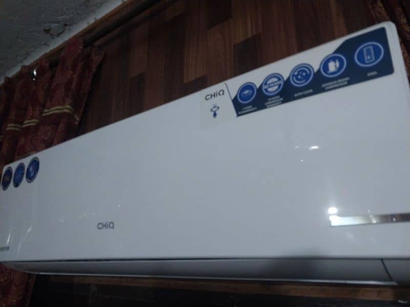 urgent sale chiq 1.5 ton ac 2