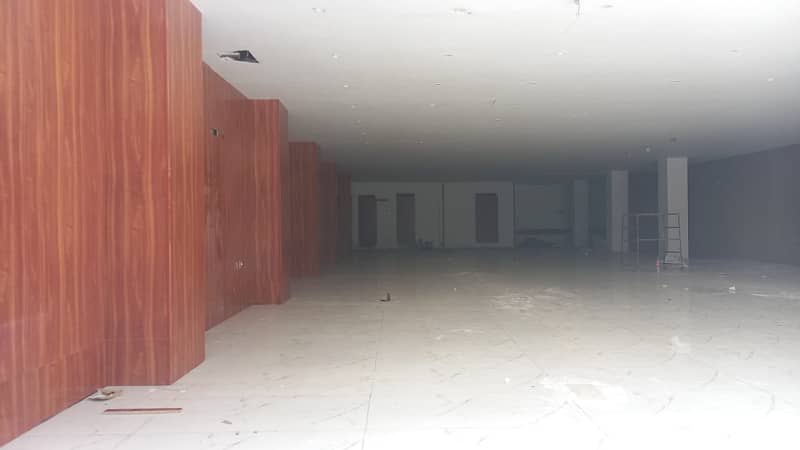 Ground Floor For Rent At Kohinoor Commercial Hub Best For Brand Outlet And Multinational Companies Etc. 4