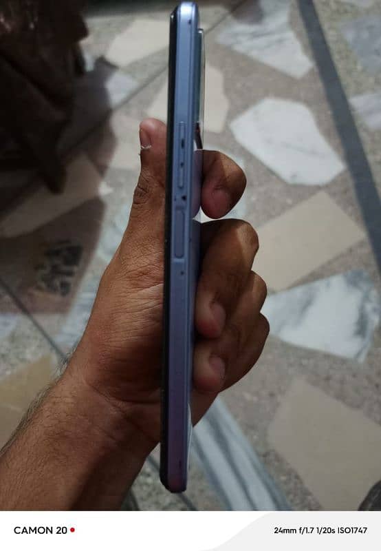 vivo y21t 4 128 urgent sale need cash 5