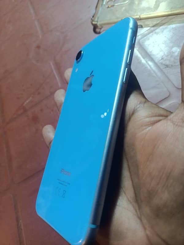 iphone xr duel pta approved 64gb 2